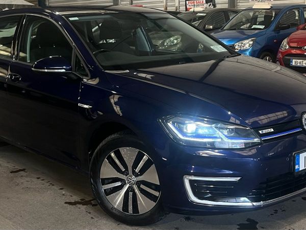 Volkswagen Golf Estate, Electric, 2018, Blue