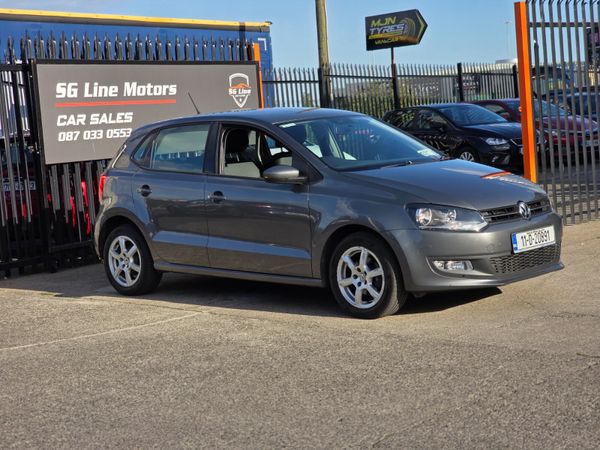 Volkswagen Polo Hatchback, Petrol, 2011, Grey