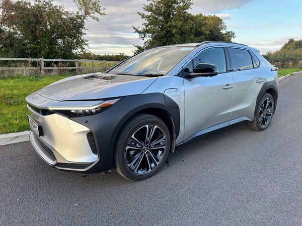 Toyota bZ4X Estate, Electric, 2024, Silver