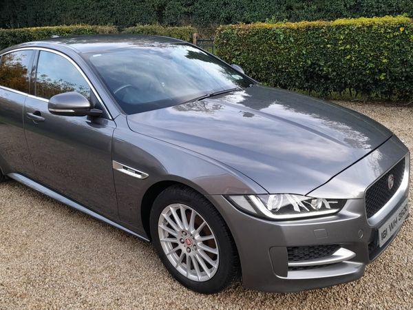 Jaguar XE Saloon, Diesel, 2016, Grey