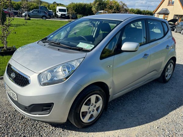 Kia Venga MPV, Petrol, 2013, Silver