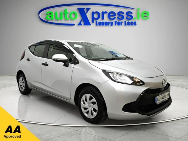Toyota Aqua Hatchback, Petrol Hybrid, 2021, Silver