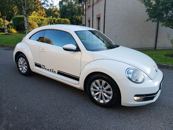 Volkswagen Beetle Hatchback, Diesel, 2013, White
