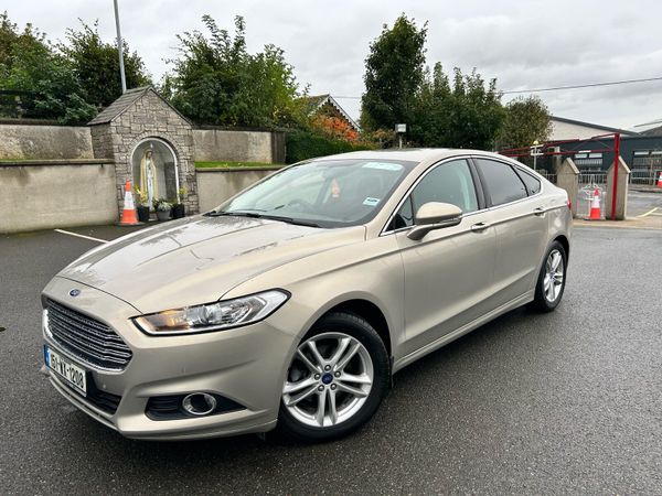 Ford Mondeo Hatchback, Diesel, 2015, Silver