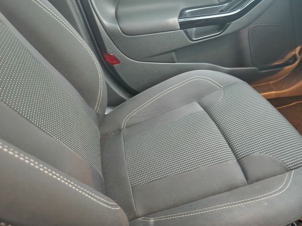 Ford Fiesta Hatchback, Petrol, 2016, Silver