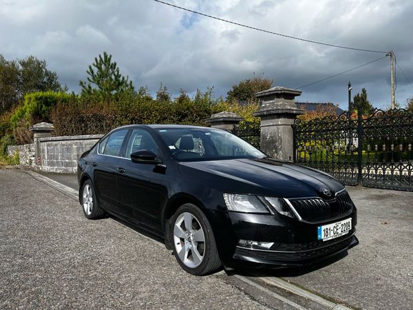 Skoda Octavia Saloon, Diesel, 2018, Black