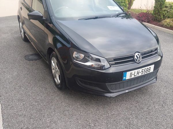 Volkswagen Polo Hatchback, Petrol, 2011, Black