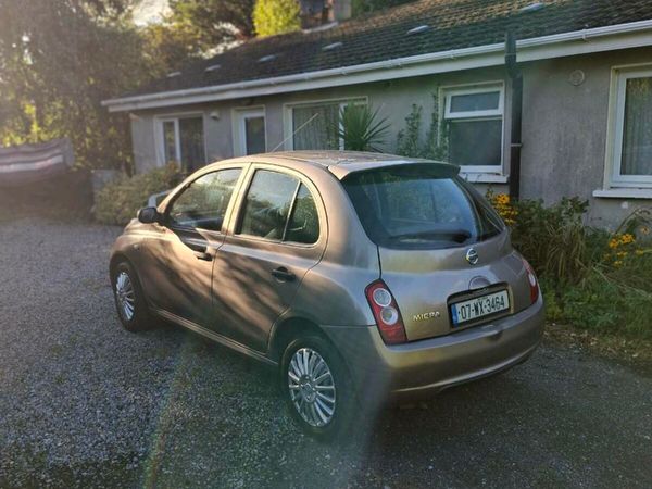 Nissan Micra Hatchback, Petrol, 2007, Gold