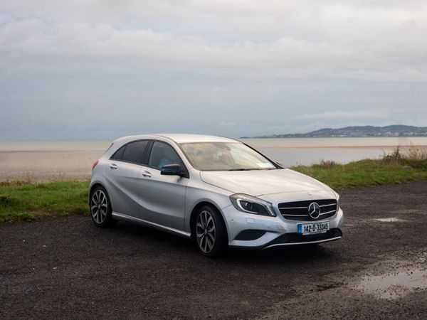 Mercedes-Benz A-Class Hatchback, Petrol, 2014, Silver