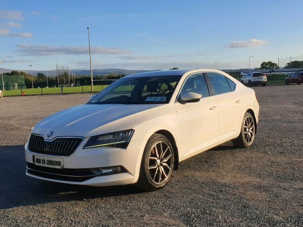 Skoda Superb Saloon, Diesel, 2016, White