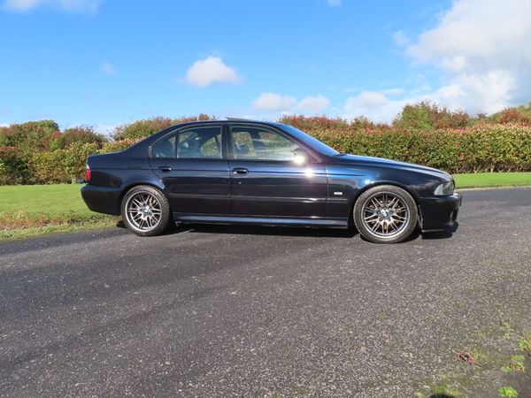 BMW M5 Saloon, Petrol, 2002, Black