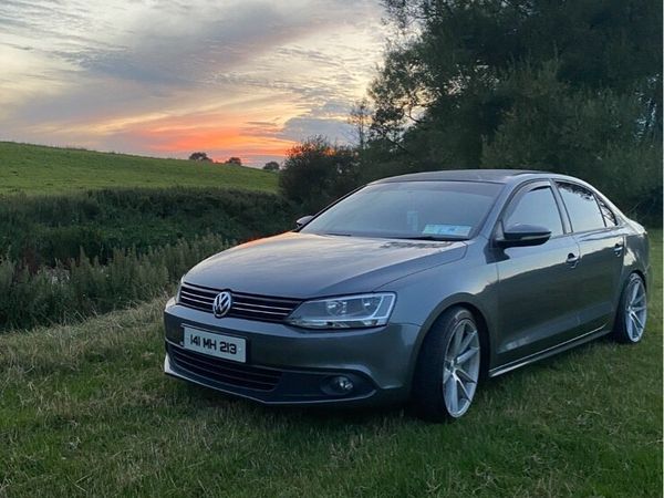 Volkswagen Jetta Saloon, Diesel, 2014, Grey