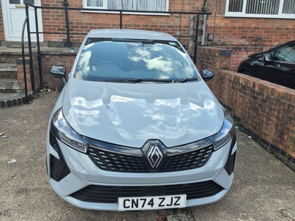 Renault Clio Hatchback, Petrol, 2024, Grey