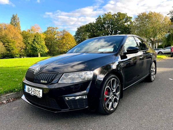 Skoda Octavia Saloon, Diesel, 2016, Black