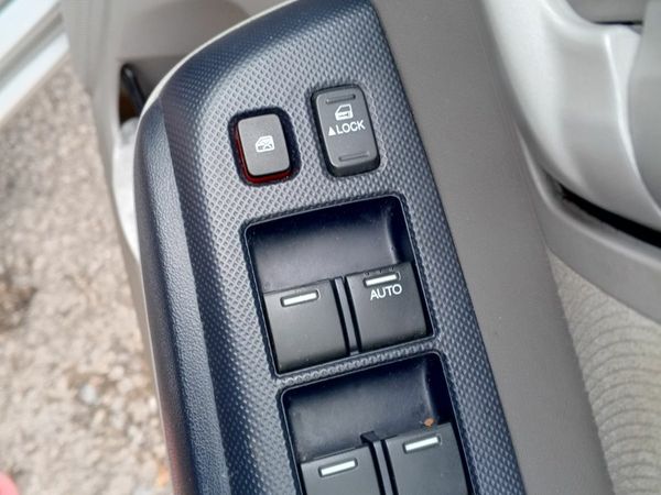 Honda Insight Hatchback, Petrol Hybrid, 2009, Silver