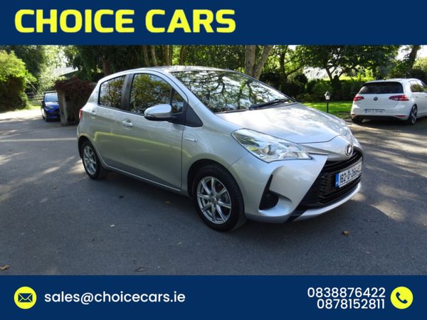 Toyota Yaris Hatchback, Petrol Hybrid, 2018, Silver