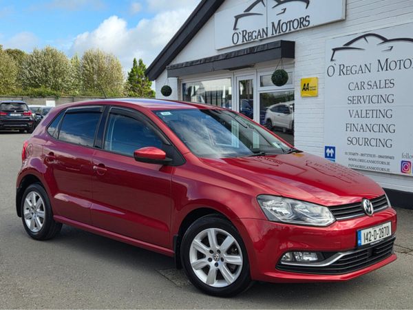 Volkswagen Polo Hatchback, Petrol, 2014, Red