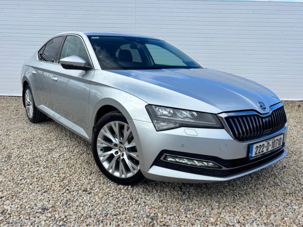 Skoda Superb Hatchback, Diesel, 2022, Grey