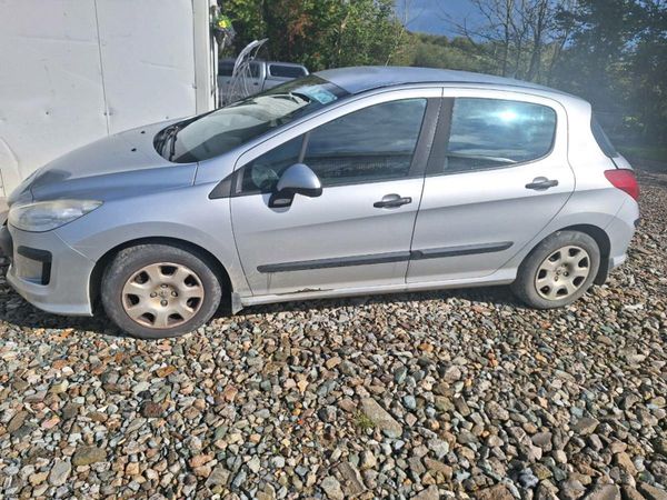 Peugeot 308 Hatchback, Diesel, 2010, Grey