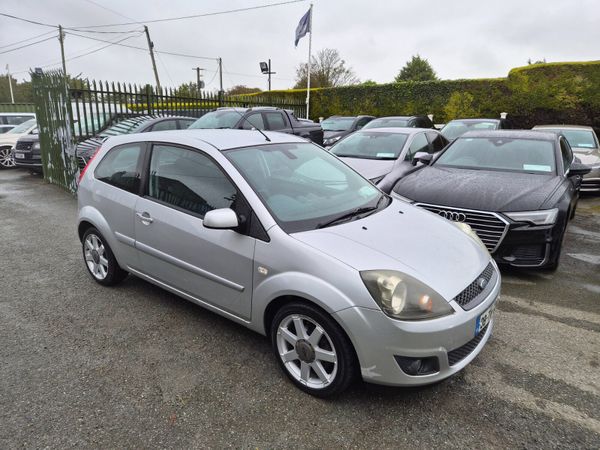 Ford Fiesta Hatchback, Petrol, 2008, Silver
