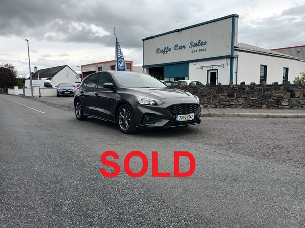 Ford Focus Hatchback, Diesel, 2022, Grey