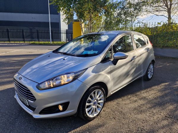Ford Fiesta Hatchback, Diesel, 2013, Silver