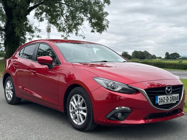 Mazda Mazda3 Hatchback, Diesel, 2016, Red