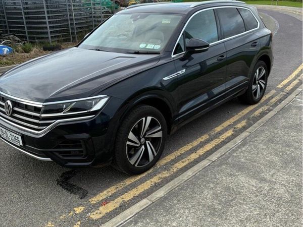 Volkswagen Touareg SUV, Diesel, 2019, Blue