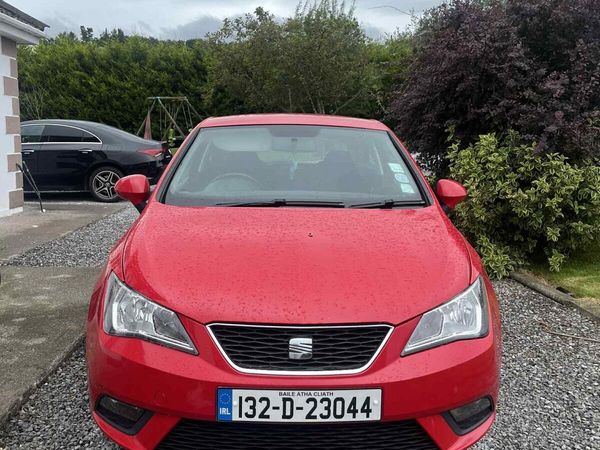 SEAT Ibiza Hatchback, Petrol, 2013, Red