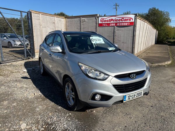 Hyundai ix35 SUV, Diesel, 2012, Silver