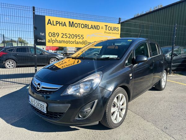 Opel Corsa Hatchback, Petrol, 2014, Black