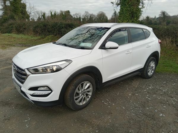 Hyundai Tucson SUV, Diesel, 2017, White