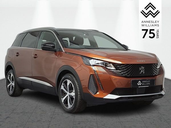 Peugeot 5008 MPV, Diesel, 2023, Brown
