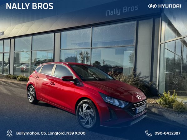 Hyundai i20 Hatchback, Petrol, 2025, Red