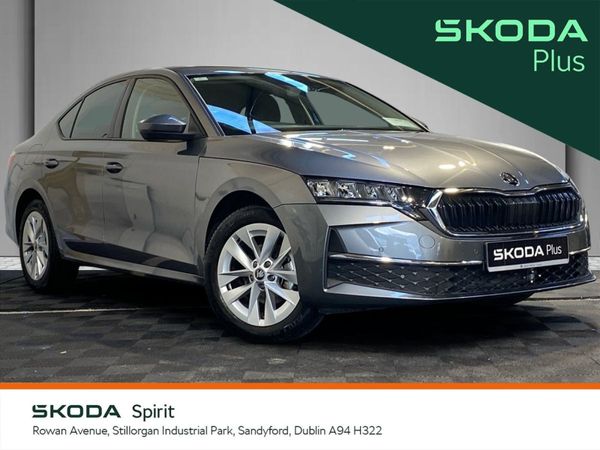 Skoda Octavia Saloon, Petrol, 2025, Grey