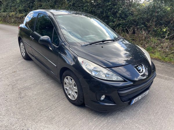 Peugeot 207 Hatchback, Diesel, 2011, Black