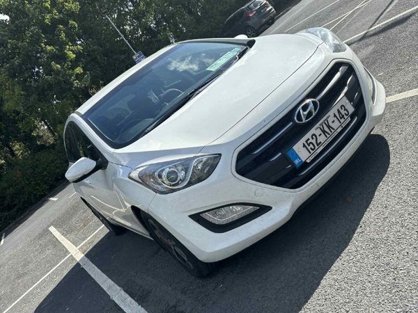 Hyundai i30 Hatchback, Diesel, 2015, White