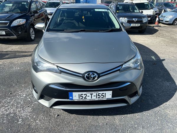 Toyota Avensis Saloon, Diesel, 2015, Grey