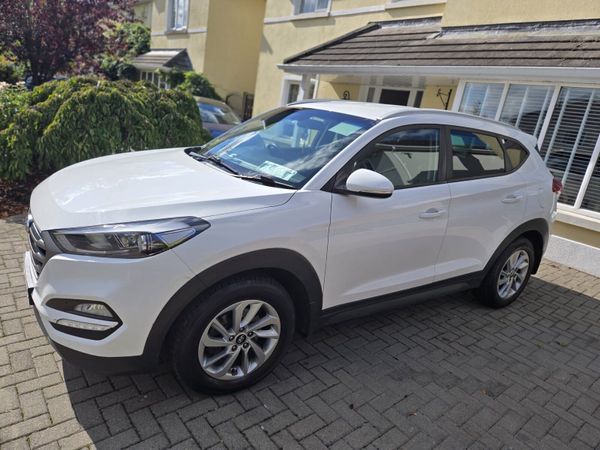 Hyundai Tucson SUV, Diesel, 2017, White