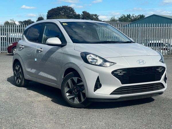 Hyundai i10 Hatchback, Petrol, 2025, Grey