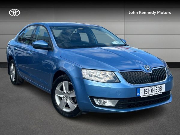 Skoda Octavia Hatchback, Diesel, 2015, Blue