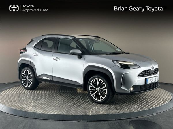 Toyota Yaris Cross Hatchback, Petrol Hybrid, 2024, Silver