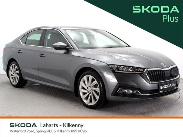 Skoda Octavia Saloon, Diesel, 2024, Grey