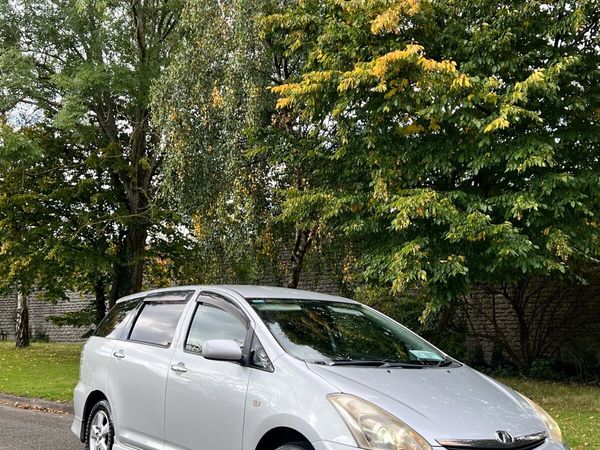 Toyota Wish MPV, Petrol, 2006, Silver