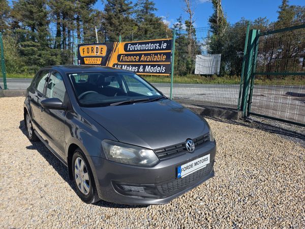 Volkswagen Polo Hatchback, Petrol, 2010, Grey