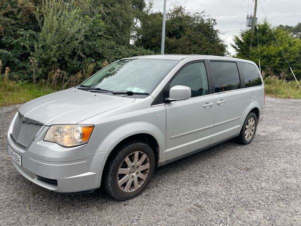 Chrysler Grand Voyager MPV, Diesel, 2009, Silver