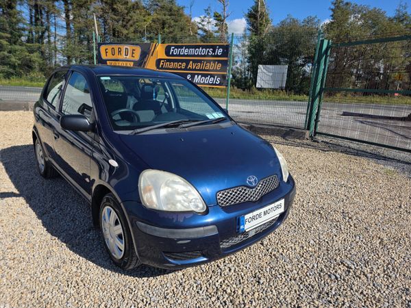 Toyota Yaris Hatchback, Petrol, 2003, Blue