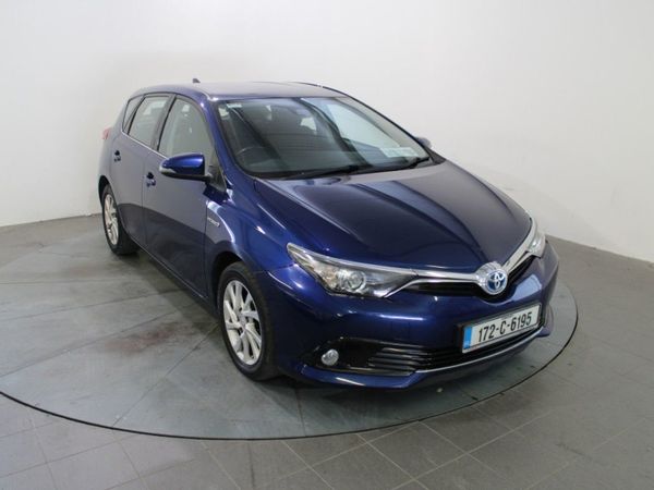 Toyota Auris Hatchback, Petrol Hybrid, 2017, Blue