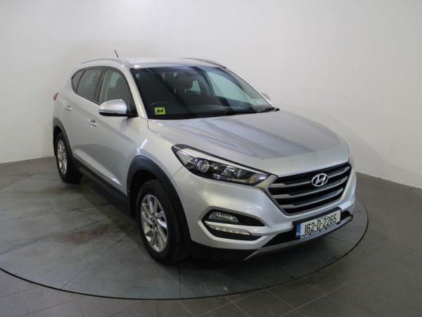 Hyundai Tucson SUV, Diesel, 2016, Silver