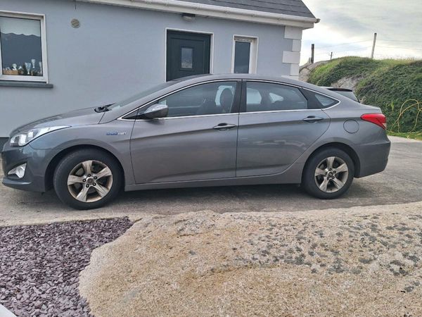 Hyundai i40 Saloon, Diesel, 2012, Silver